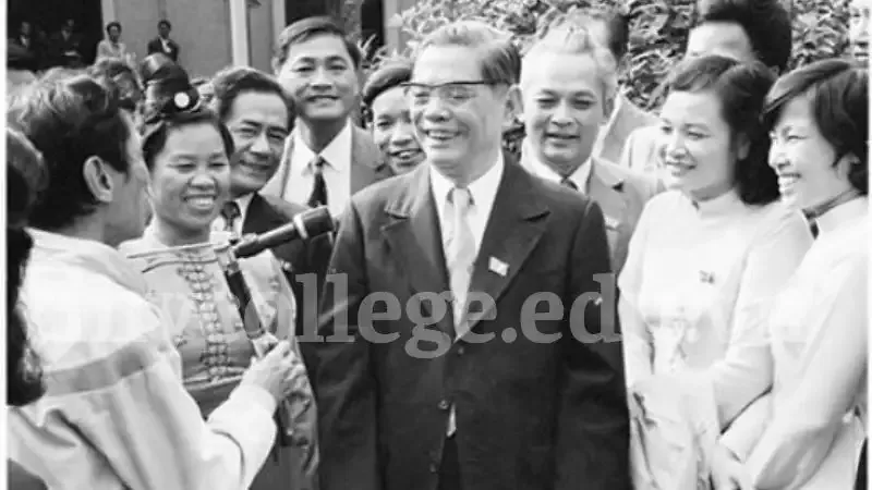 Tiểu sử Nguyễn Văn Linh 4