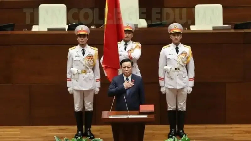 Vương Đình Huệ 2