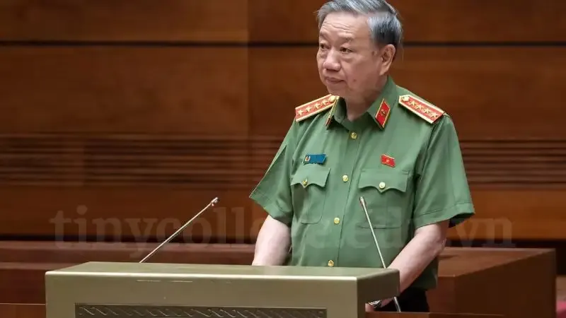 Tiểu sử Tô Lâm 5