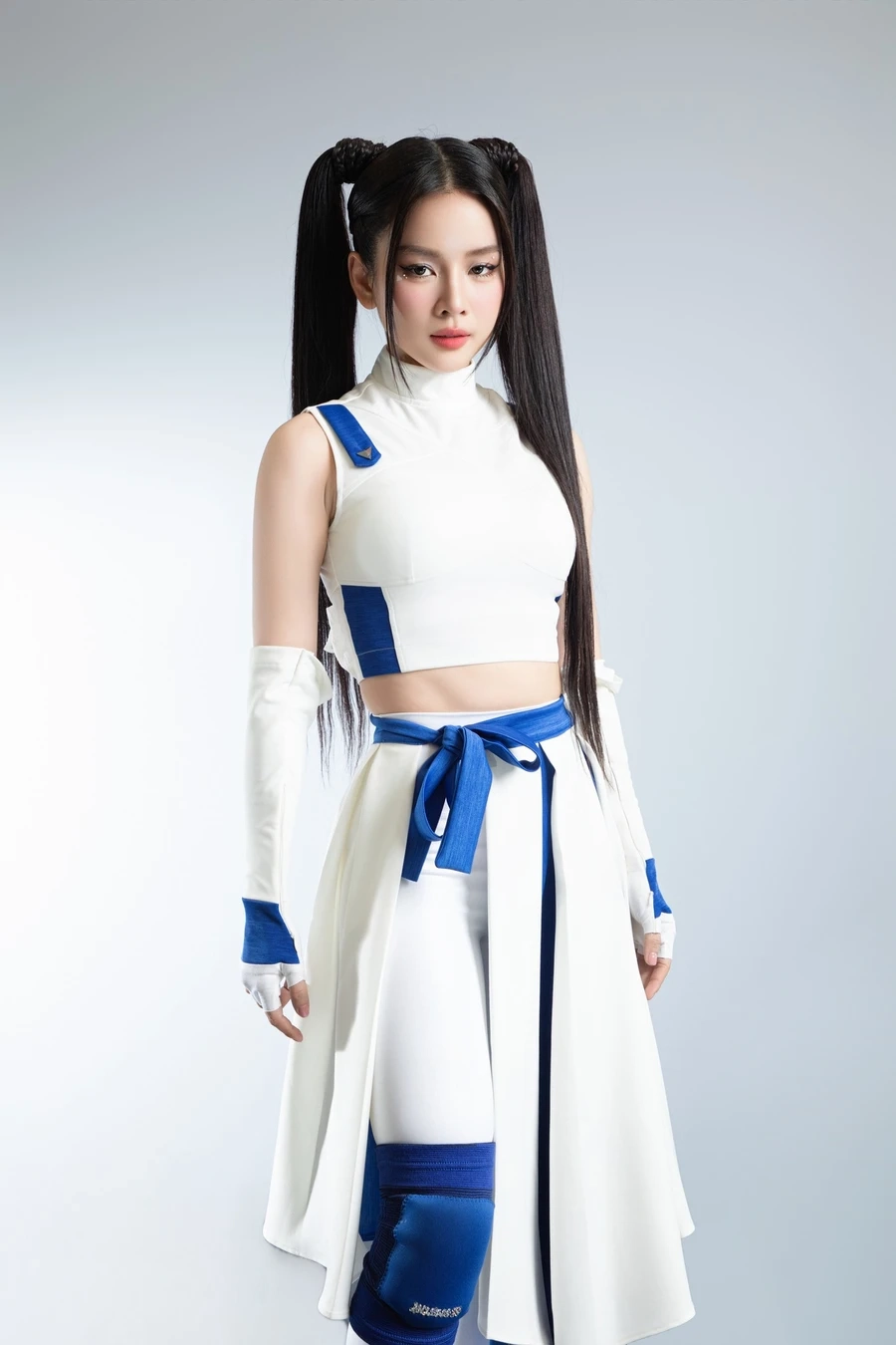 Cùng ngắm nhìn hình xăm trên tay DJ Mie đầy ấn tượng, mỗi hình xăm đều mang một ý nghĩa đặc biệt.