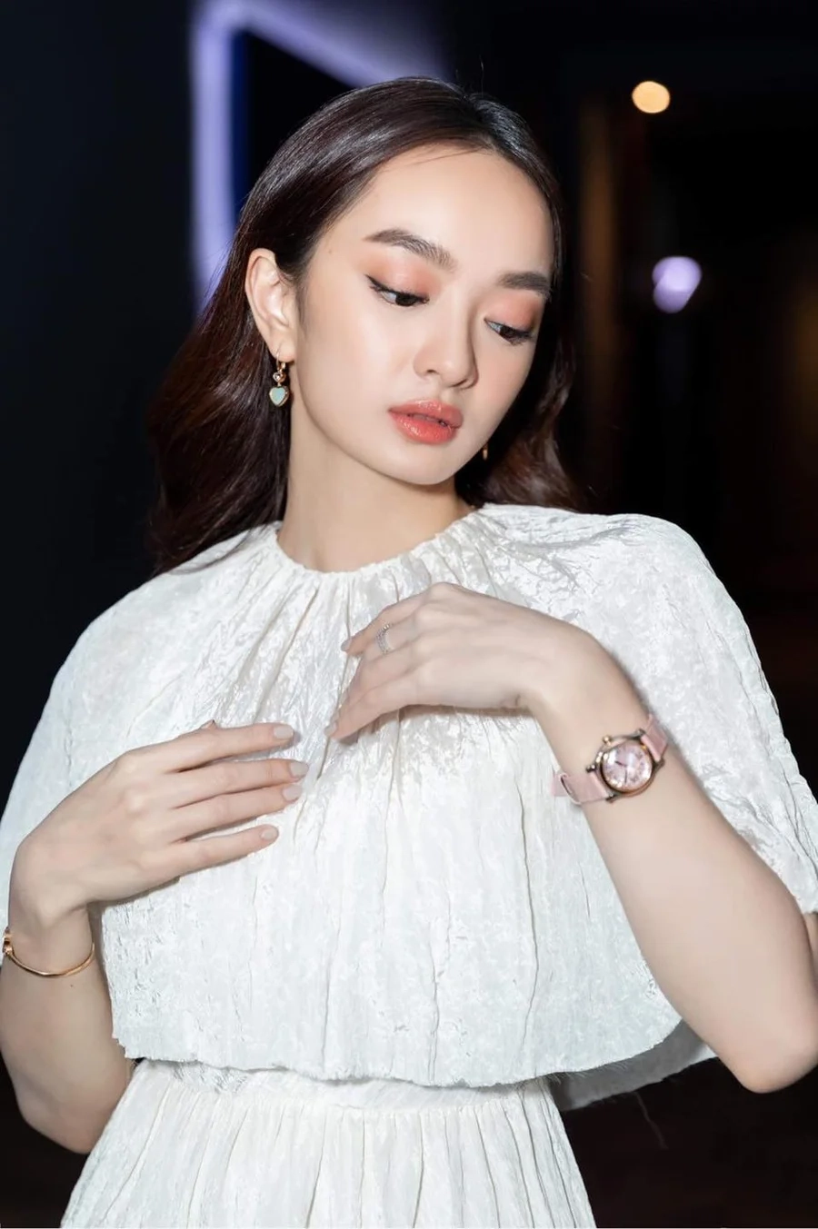 Khám phá thông tin về Kaity Nguyễn còn của ai và những điều thú vị xung quanh cuộc sống riêng tư của cô.