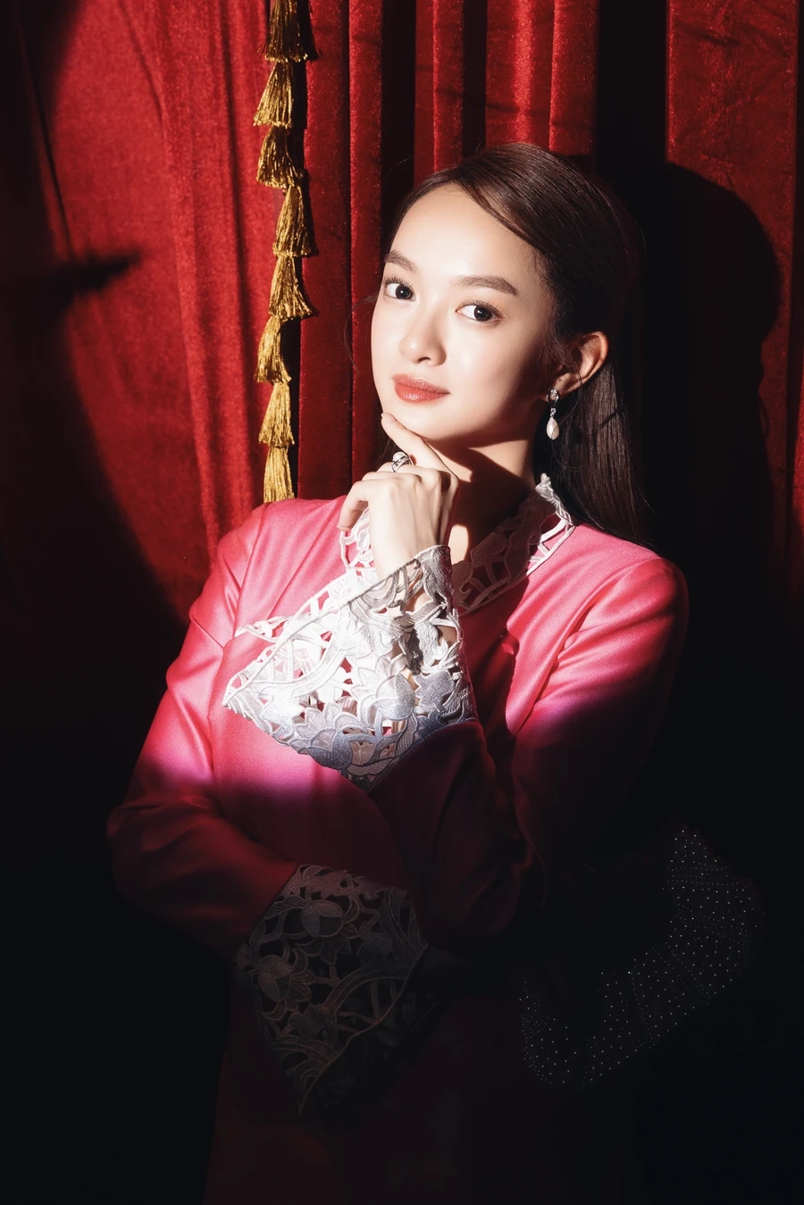 Khám phá những bộ phim Kaity Nguyễn đã tham gia qua những hình ảnh nổi bật.