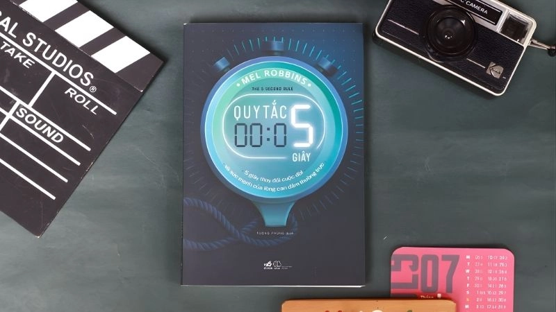 Bảng so sánh giữa người biết và không biết quy tắc