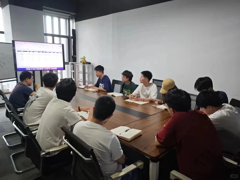 Giải đáp nguyên tắc làm việc nhóm nào quan trọng nhất cho người đi làm